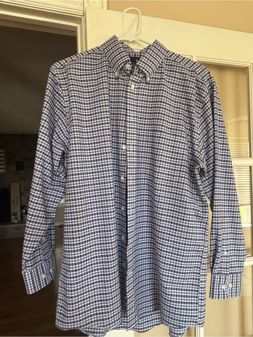 Stafford Men's Navy and White Plaid Button-Down Shirt